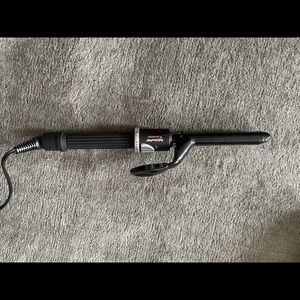 Babyliss pro ceramic 3/4” curling iron